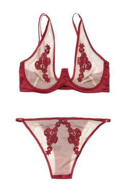 Collection of Ravishing Bra Set in a gallery layout